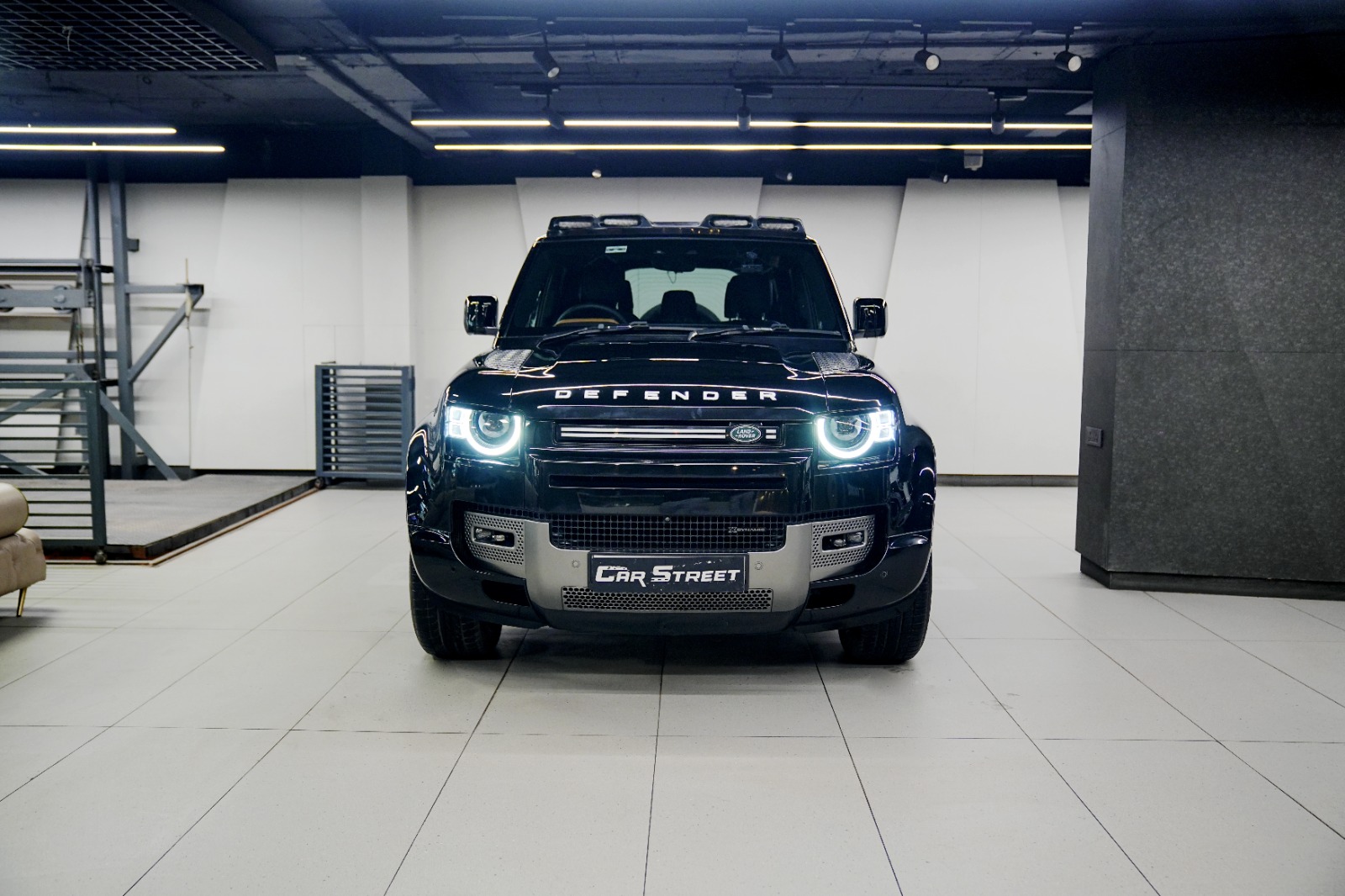 Land Rover Defender 110 P300 HSE